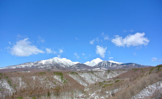 冬の八ヶ岳、山梨県北杜市清里高原